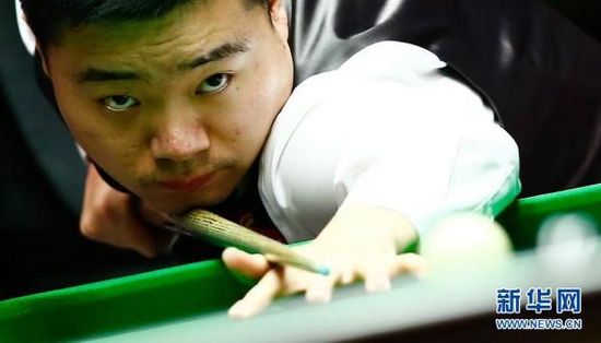 的比赛中调 的比赛中调