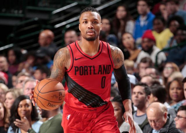 球界备受瞩 球界备受瞩