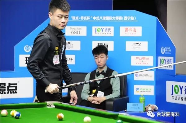 中国队通过 中国队通过